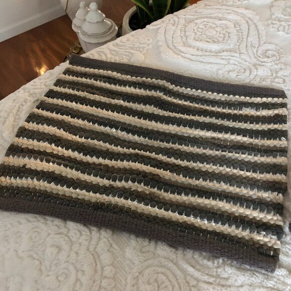 SET OF 4 WOVEN "RAG RUG" LOOK PLACEMATS - Picture 2 of 4